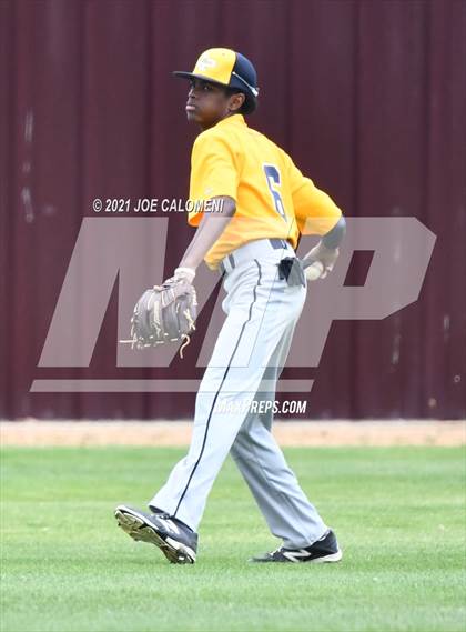 Thumbnail 3 in John Paul II vs Hondo (Comal Clash Tournament) photogallery.