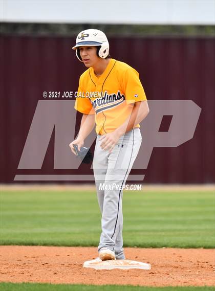 Thumbnail 3 in John Paul II vs Hondo (Comal Clash Tournament) photogallery.