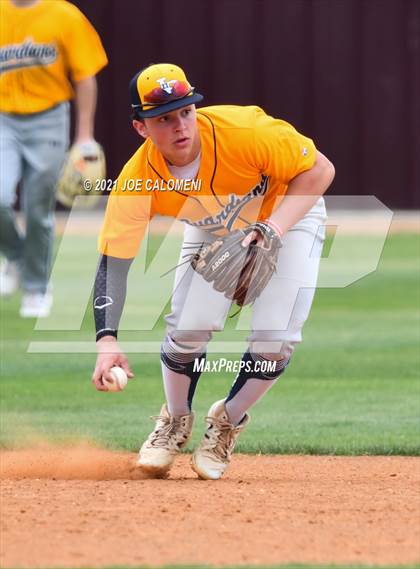 Thumbnail 1 in John Paul II vs Hondo (Comal Clash Tournament) photogallery.