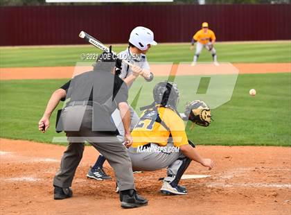 Thumbnail 1 in John Paul II vs Hondo (Comal Clash Tournament) photogallery.