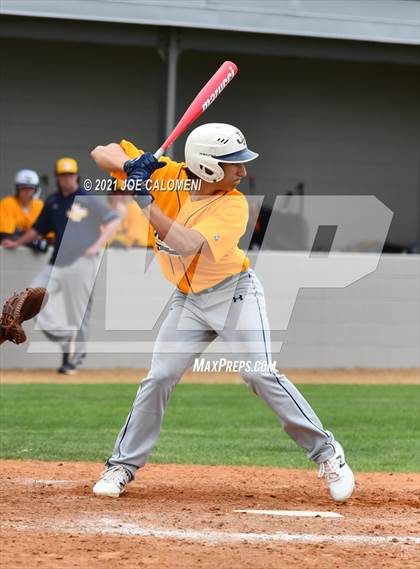 Thumbnail 3 in John Paul II vs Hondo (Comal Clash Tournament) photogallery.