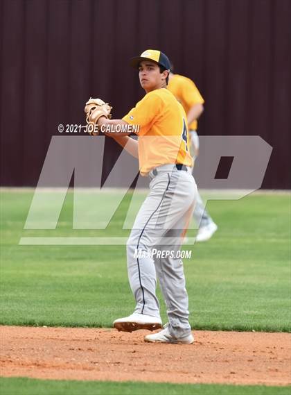 Thumbnail 1 in John Paul II vs Hondo (Comal Clash Tournament) photogallery.