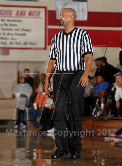 Thumbnail 1 in Muir vs. Renaissance Academy (Rose City Roundball Classic) photogallery.