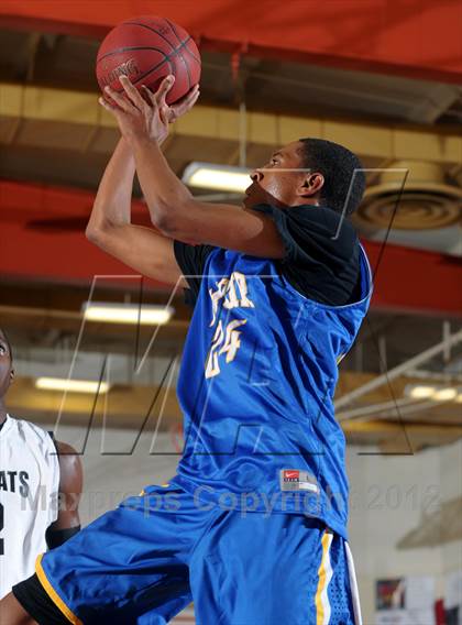 Thumbnail 2 in Muir vs. Renaissance Academy (Rose City Roundball Classic) photogallery.