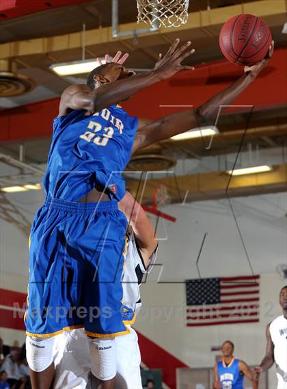 Thumbnail 1 in Muir vs. Renaissance Academy (Rose City Roundball Classic) photogallery.