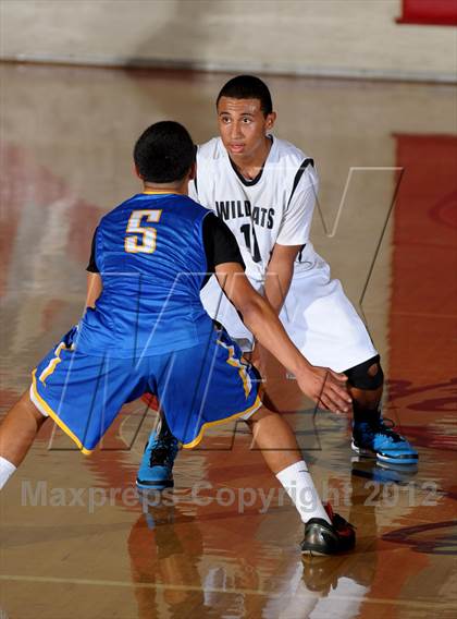 Thumbnail 2 in Muir vs. Renaissance Academy (Rose City Roundball Classic) photogallery.