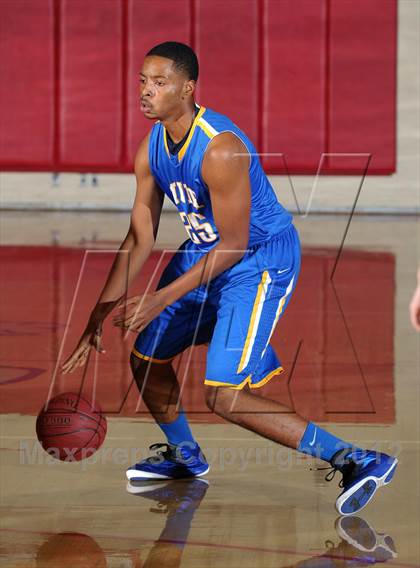 Thumbnail 2 in Muir vs. Renaissance Academy (Rose City Roundball Classic) photogallery.