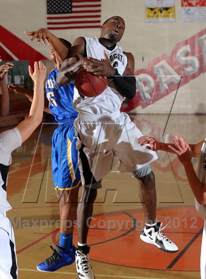 Thumbnail 1 in Muir vs. Renaissance Academy (Rose City Roundball Classic) photogallery.