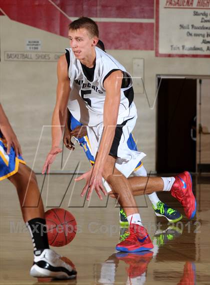 Thumbnail 2 in Muir vs. Renaissance Academy (Rose City Roundball Classic) photogallery.