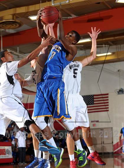Thumbnail 1 in Muir vs. Renaissance Academy (Rose City Roundball Classic) photogallery.