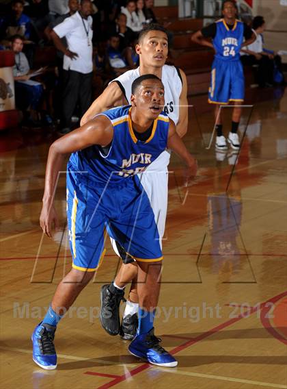 Thumbnail 2 in Muir vs. Renaissance Academy (Rose City Roundball Classic) photogallery.