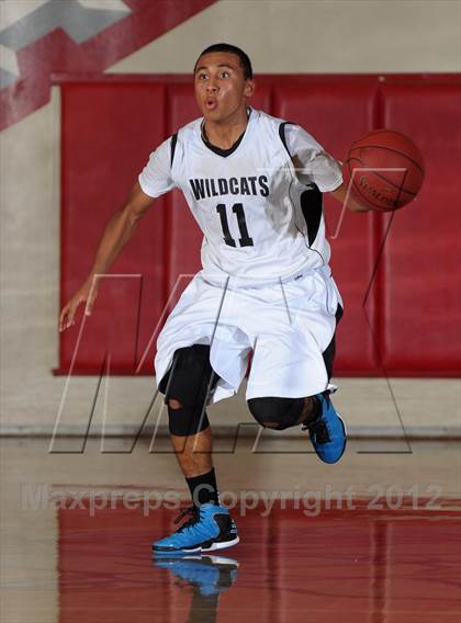 Thumbnail 3 in Muir vs. Renaissance Academy (Rose City Roundball Classic) photogallery.