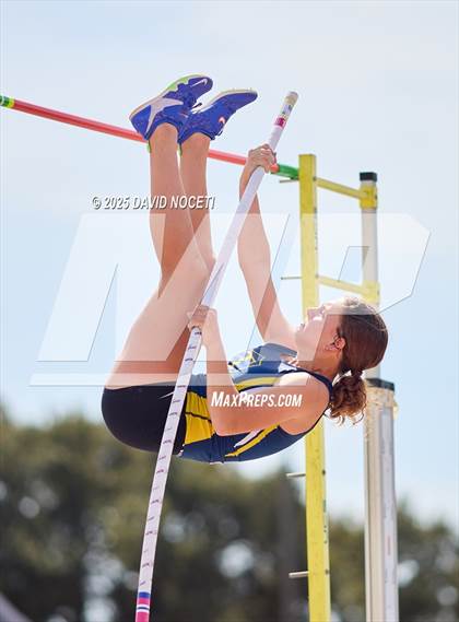 Thumbnail 1 in No Limit March Madness photogallery.