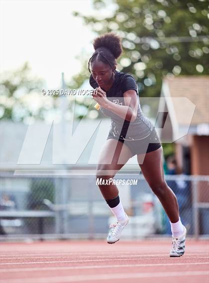 Thumbnail 1 in No Limit March Madness photogallery.