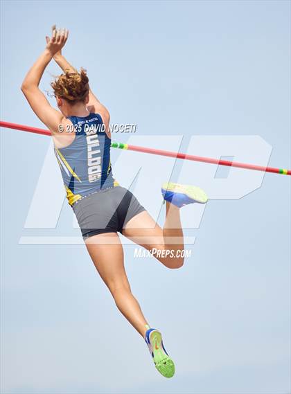 Thumbnail 1 in No Limit March Madness photogallery.