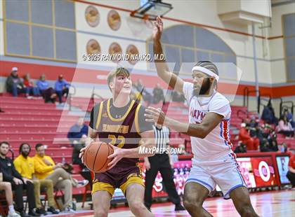 Thumbnail 3 in Fort Wayne Wayne vs. Bloomington North photogallery.