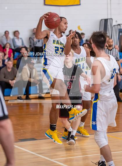 Thumbnail 1 in Valley Regional @ Rockville photogallery.