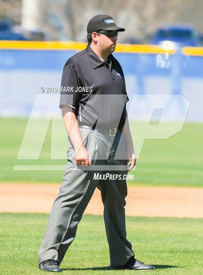 Thumbnail 2 in Fayetteville vs. Jenks (Coach Bob Invitational)  photogallery.