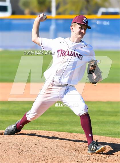 Thumbnail 2 in Fayetteville vs. Jenks (Coach Bob Invitational)  photogallery.