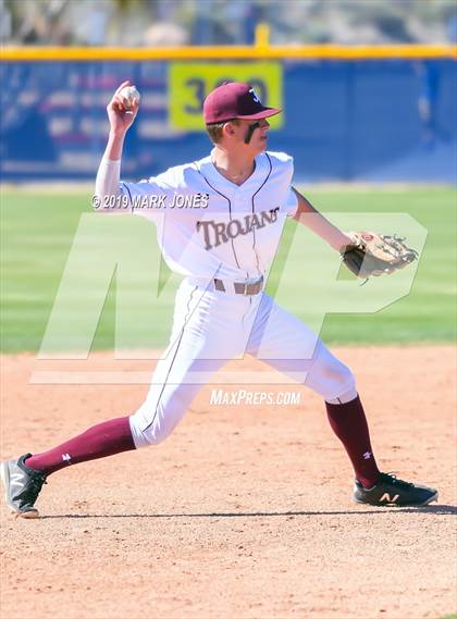 Thumbnail 3 in Fayetteville vs. Jenks (Coach Bob Invitational)  photogallery.