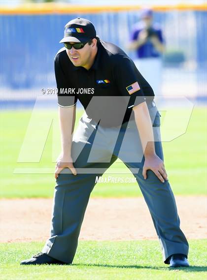 Thumbnail 3 in Fayetteville vs. Jenks (Coach Bob Invitational)  photogallery.