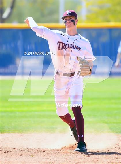 Thumbnail 1 in Fayetteville vs. Jenks (Coach Bob Invitational)  photogallery.