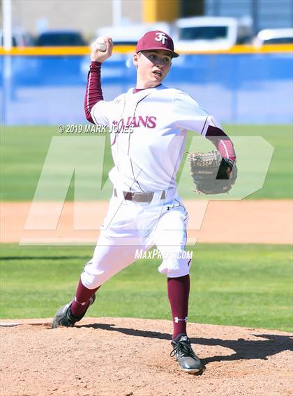 Thumbnail 1 in Fayetteville vs. Jenks (Coach Bob Invitational)  photogallery.