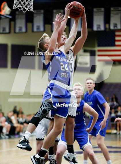 Thumbnail 2 in Pleasant Grove @ Riverton photogallery.