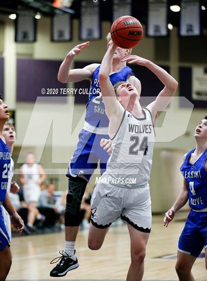 Thumbnail 1 in Pleasant Grove @ Riverton photogallery.