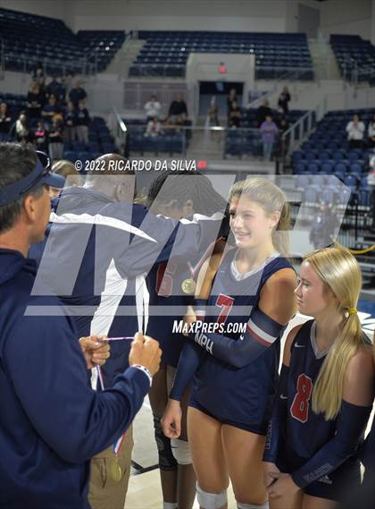 Thumbnail 3 in Tompkins vs Cinco Ranch (UIL 6A Region 3 & 4 Final) photogallery.