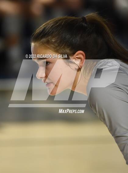 Thumbnail 2 in Tompkins vs Cinco Ranch (UIL 6A Region 3 & 4 Final) photogallery.