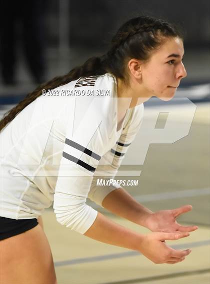 Thumbnail 1 in Tompkins vs Cinco Ranch (UIL 6A Region 3 & 4 Final) photogallery.