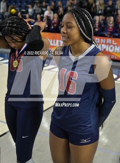 Thumbnail 1 in Tompkins vs Cinco Ranch (UIL 6A Region 3 & 4 Final) photogallery.