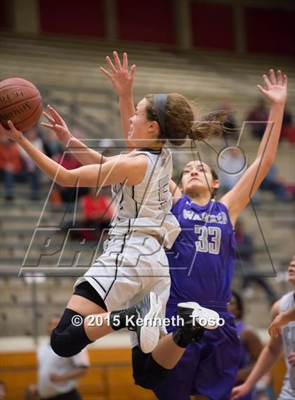 Thumbnail 3 in Clark vs. Warren photogallery.