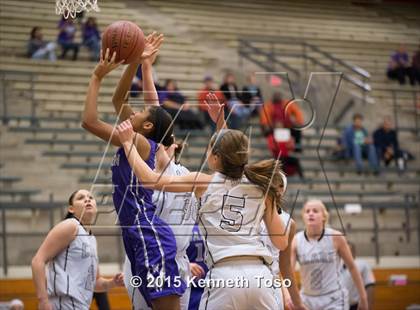 Thumbnail 2 in Clark vs. Warren photogallery.