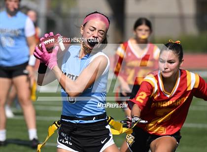 Thumbnail 3 in Villa Park vs. El Modena photogallery.