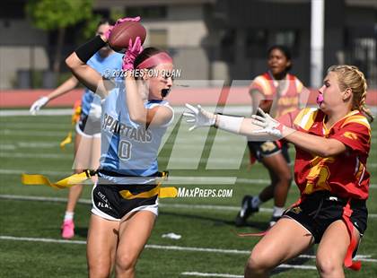 Thumbnail 2 in Villa Park vs. El Modena photogallery.