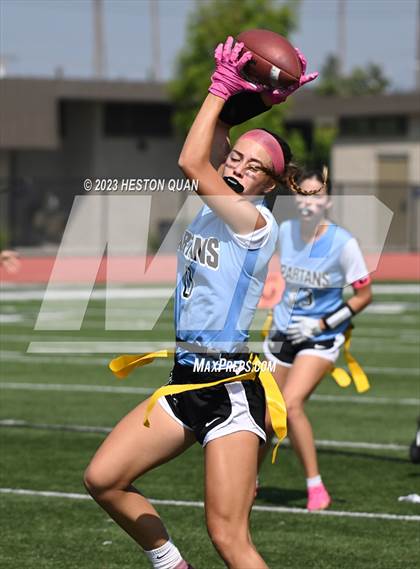 Thumbnail 3 in Villa Park vs. El Modena photogallery.