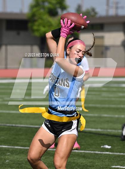 Thumbnail 1 in Villa Park vs. El Modena photogallery.