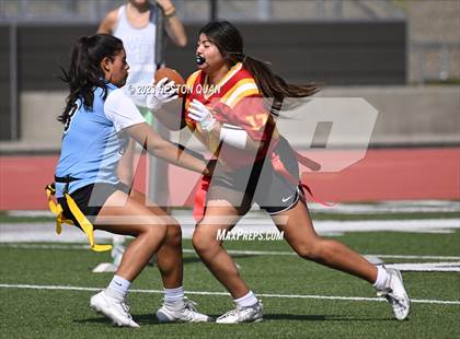 Thumbnail 3 in Villa Park vs. El Modena photogallery.