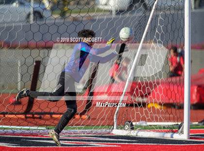 Thumbnail 2 in Vincent Memorial vs. West Shores (CIF SDS D5 Final) photogallery.