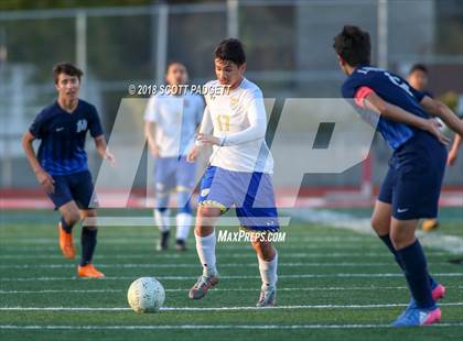 Thumbnail 3 in Vincent Memorial vs. West Shores (CIF SDS D5 Final) photogallery.