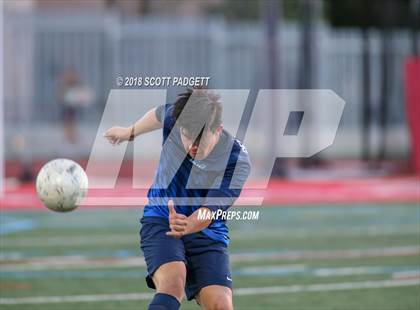 Thumbnail 2 in Vincent Memorial vs. West Shores (CIF SDS D5 Final) photogallery.