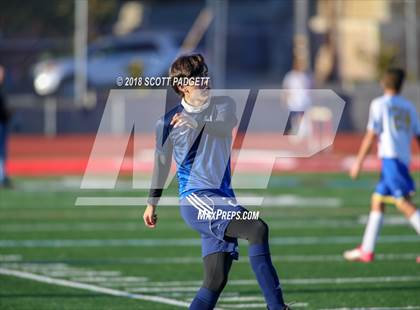 Thumbnail 2 in Vincent Memorial vs. West Shores (CIF SDS D5 Final) photogallery.