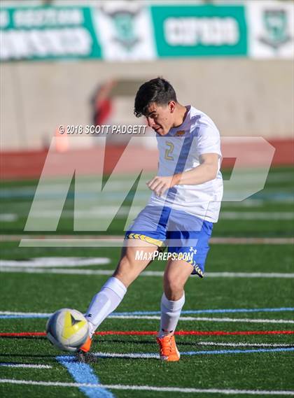 Thumbnail 3 in Vincent Memorial vs. West Shores (CIF SDS D5 Final) photogallery.