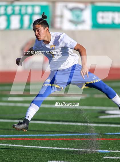 Thumbnail 1 in Vincent Memorial vs. West Shores (CIF SDS D5 Final) photogallery.