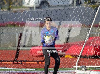 Thumbnail 2 in Vincent Memorial vs. West Shores (CIF SDS D5 Final) photogallery.