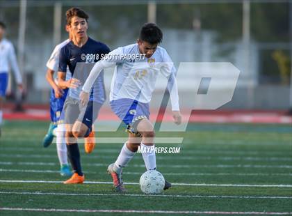 Thumbnail 2 in Vincent Memorial vs. West Shores (CIF SDS D5 Final) photogallery.