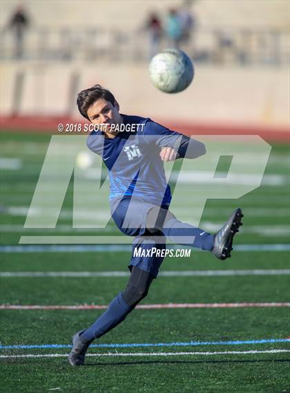 Thumbnail 3 in Vincent Memorial vs. West Shores (CIF SDS D5 Final) photogallery.