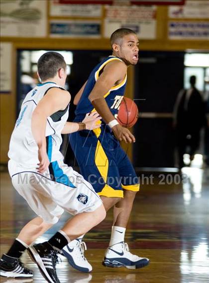 Thumbnail 1 in Turlock vs Sheldon (Modesto Christian Classic) photogallery.